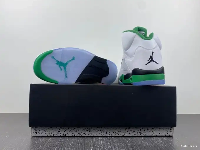 Kick Theory Air Lucky 5 Green Jordan WMNS DD9336-103 0620